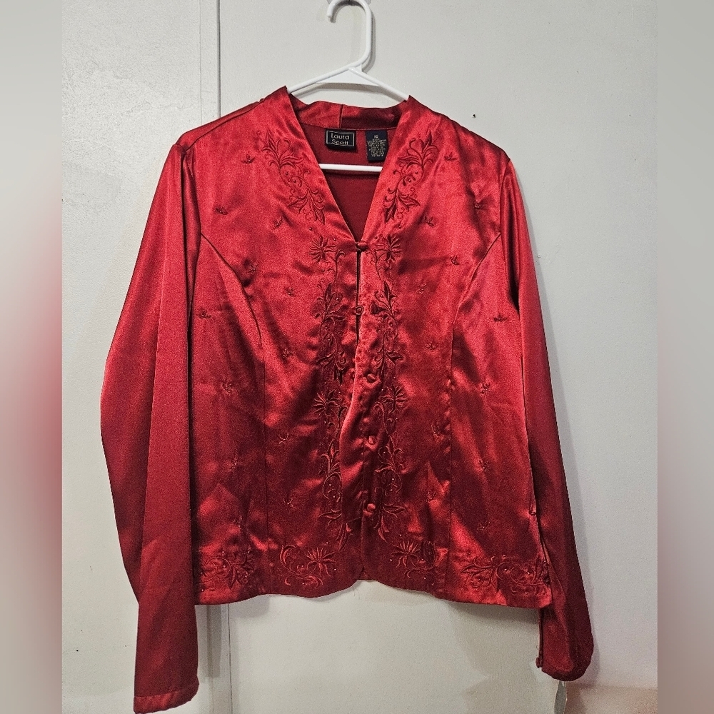 Laura Scott Sating Red Embroidered Blouse!
